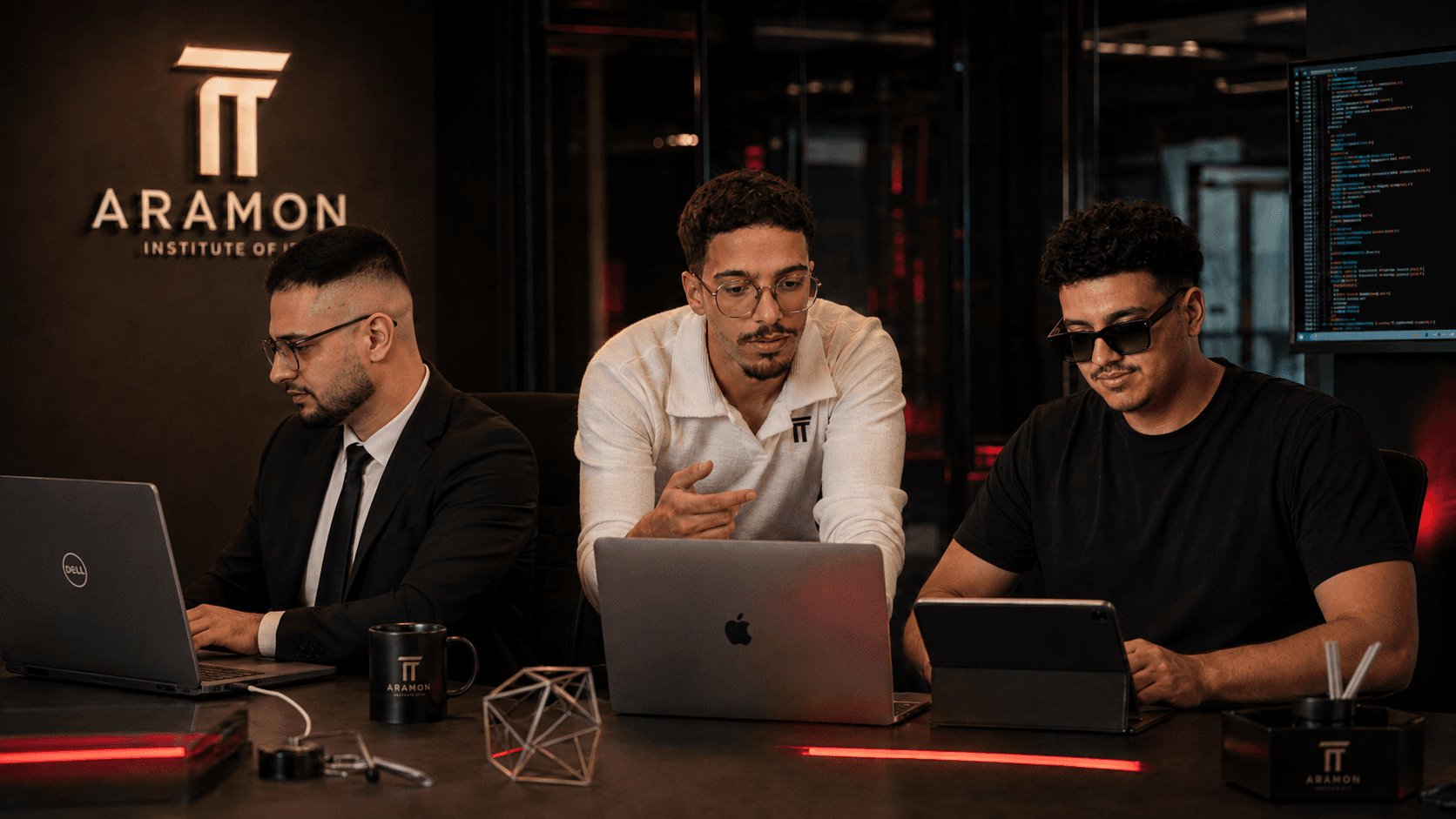 A working session at the Aramon Institute of IT studio.